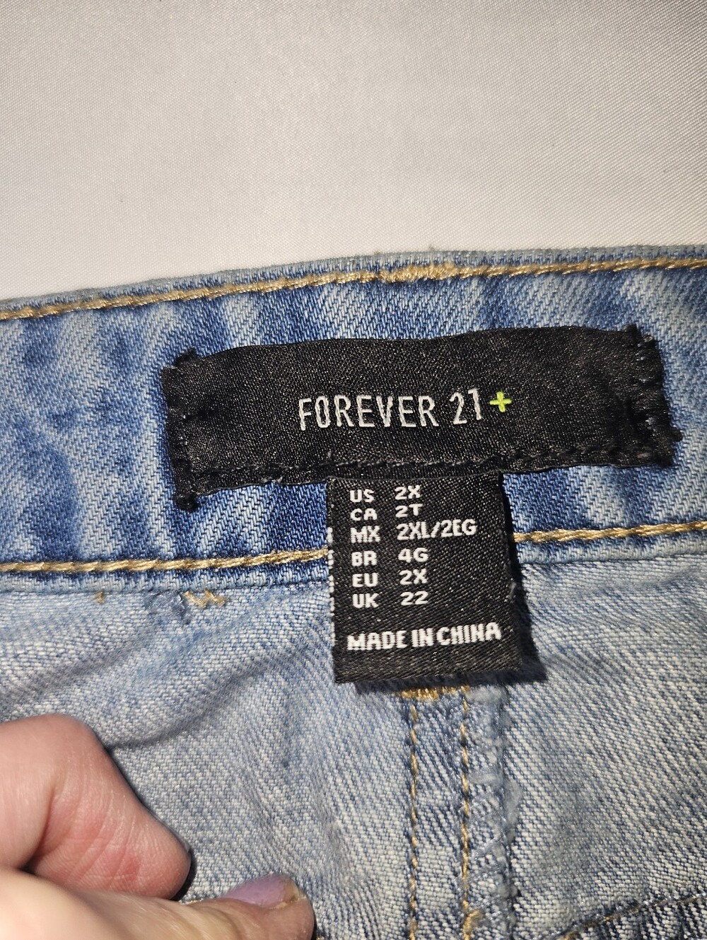 Forever 21+ 2X Cherry Embroidered Denim Mini Skirt Light Wash 🍒 - Picture 5 of 10